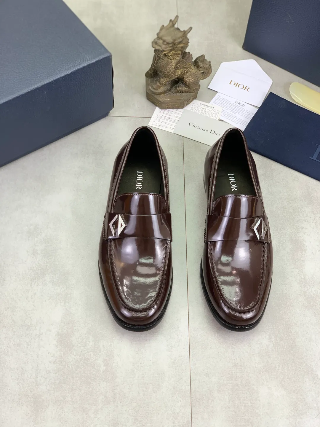 Men's men's shoes 💰P560 new style 💰high version 💎💎💎Dior original version! Top Italian purchasing agent! Men's business casual leather shoes, original imported open-edge beaded calfskin upper, ultimate texture, gentlemanly style, imported water-dyed cowhide inside, top-quality original Italian rubber outsole, first-class workmanship, top quality! Size: 39-44 (45 customized) 4️⃣ colors available